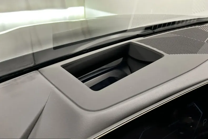BMW 520 (Seria 5) din 2025 cu 8.285 km - oferta BMW229854 - foto 34