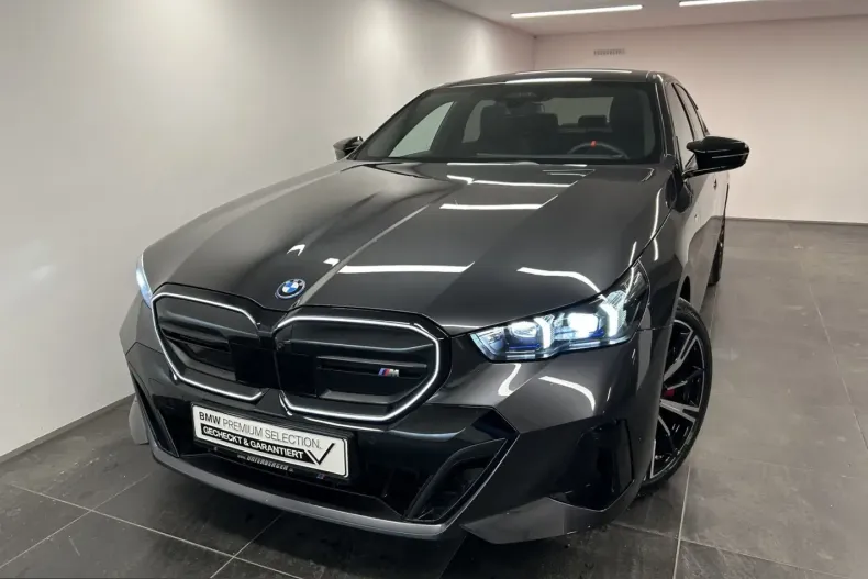 BMW i5 (Seria 5) din 2025 cu 15.015 km - oferta BMW229859 - foto 1