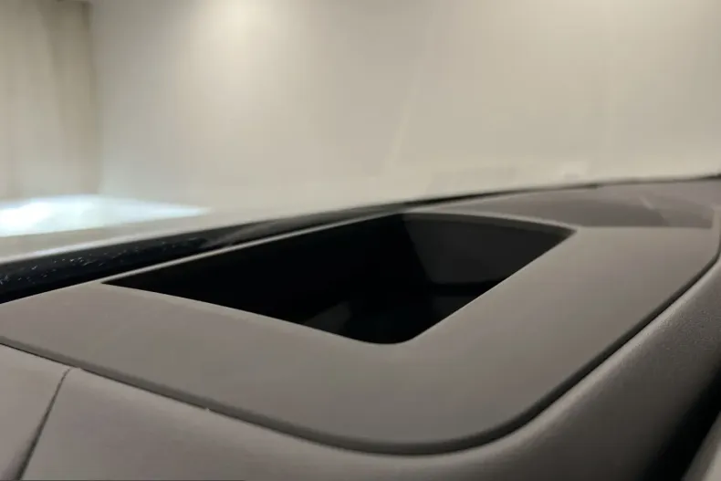 BMW i5 (Seria 5) din 2025 cu 15.015 km - oferta BMW229859 - foto 32