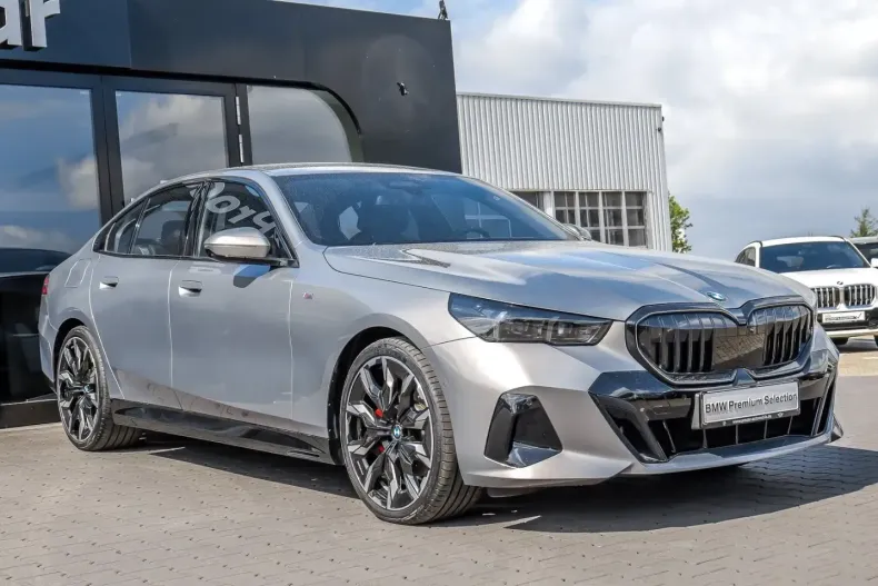 BMW 520 (Seria 5) din 2023 cu 52.725 km - oferta BMW229862 - foto 1