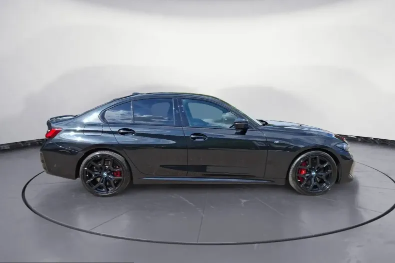 BMW 320 (Seria 3) din 2025 cu 31.117 km - oferta BMW229863 - foto 6