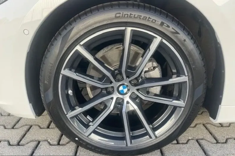 BMW 420i (Seria 4) din 2025 cu 5.770 km - oferta BMW229864 - foto 12