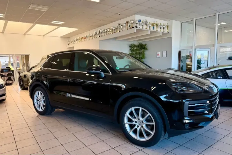 Porsche Cayenne din 2025 cu 12.228 km - oferta POR229865 - foto 3