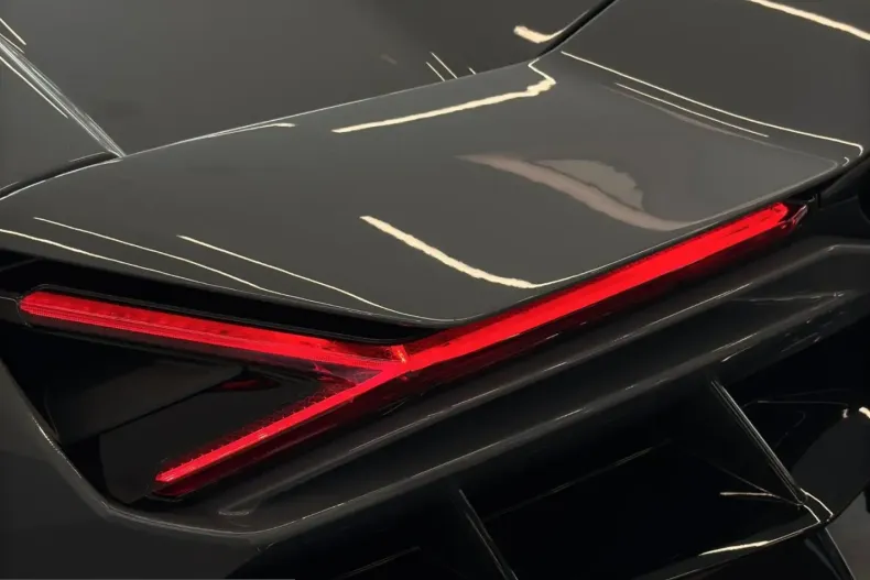 Lamborghini Revuelto din 2024 cu 1.644 km - oferta LAM229866 - foto 13