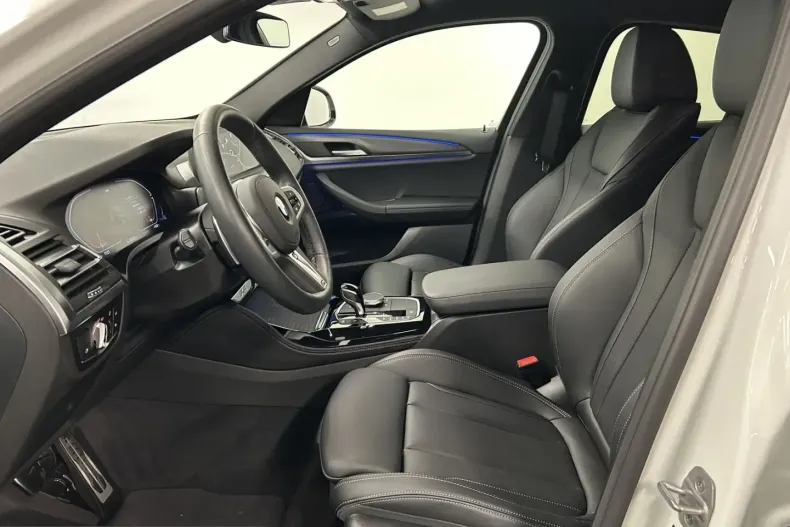 BMW X4 (Seria X) din 2025 cu 3.316 km - oferta BMW229868 - foto 4