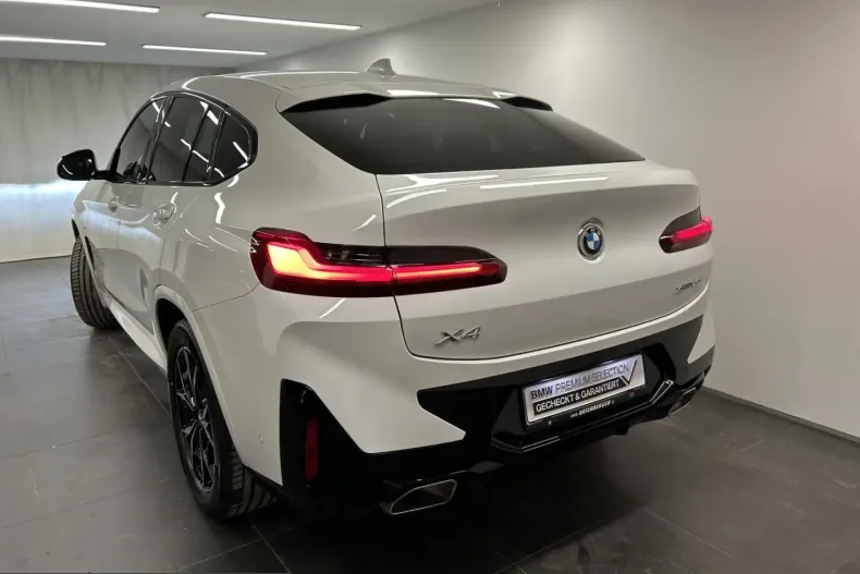 BMW X4 (Seria X) din 2025 cu 3.316 km - oferta BMW229868 - foto 9
