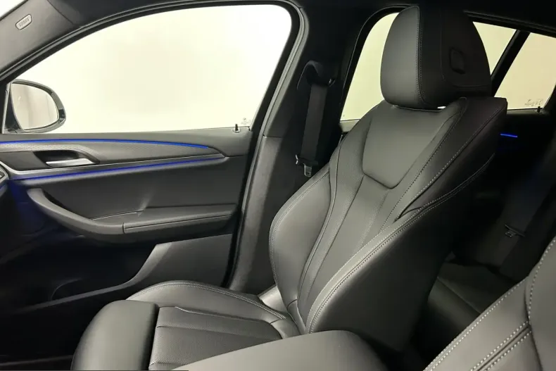 BMW X4 (Seria X) din 2025 cu 3.316 km - oferta BMW229868 - foto 32