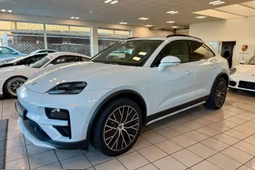 Porsche Macan din 2024 - oferta POR229869