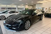 Porsche Taycan din 2022 cu 29.981 km - oferta POR229870 - foto 1
