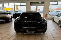 Porsche Taycan din 2022 cu 29.981 km - oferta POR229870 - foto 5