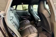 Porsche Taycan din 2022 cu 29.981 km - oferta POR229870 - foto 10