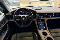 Porsche Taycan din 2022 cu 29.981 km - oferta POR229870 - foto 14