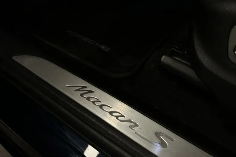 Porsche Macan din 2022 cu 107.670 km - oferta POR229872 - foto 35