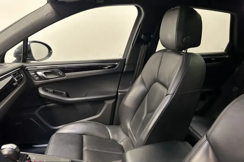 Porsche Macan din 2022 cu 107.670 km - oferta POR229872 - foto 37