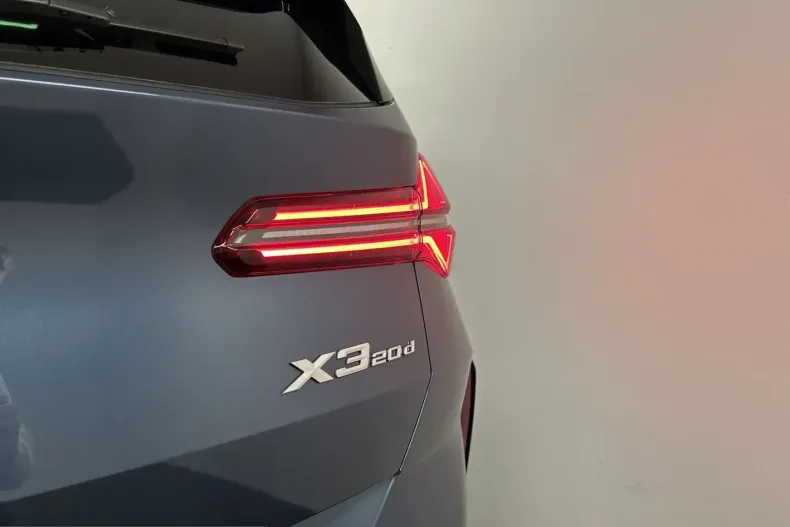 BMW X3 (Seria X) din 2025 cu 11.899 km - oferta BMW229876 - foto 17