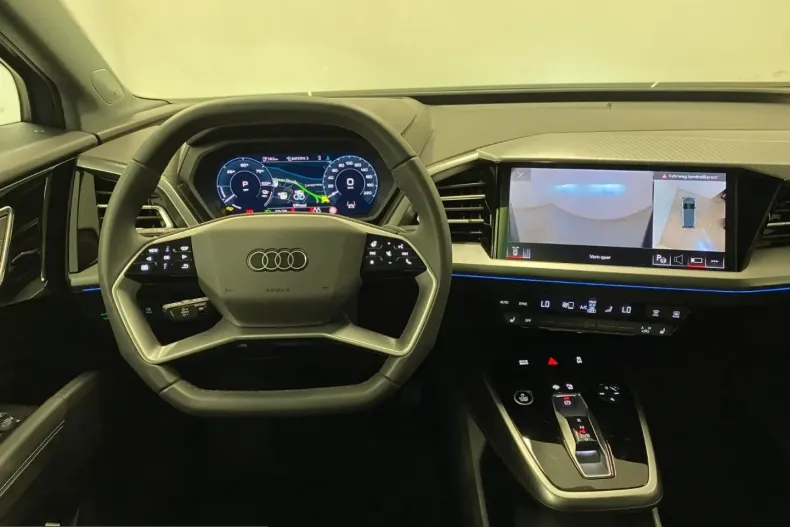 Audi Q4 e-tron din 2025 cu 10.676 km - oferta AUD229878 - foto 7