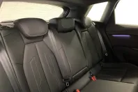 Audi Q4 e-tron din 2025 cu 10.676 km - oferta AUD229878 - foto 12