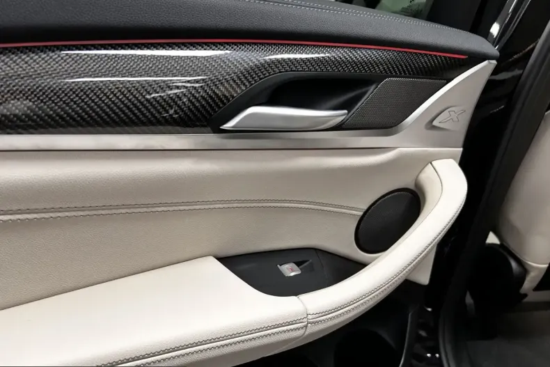 BMW X4 (Seria X) din 2025 cu 14.405 km - oferta BMW229884 - foto 16