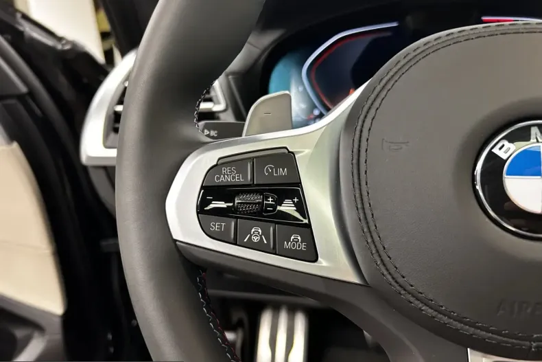 BMW X4 (Seria X) din 2025 cu 14.405 km - oferta BMW229884 - foto 26