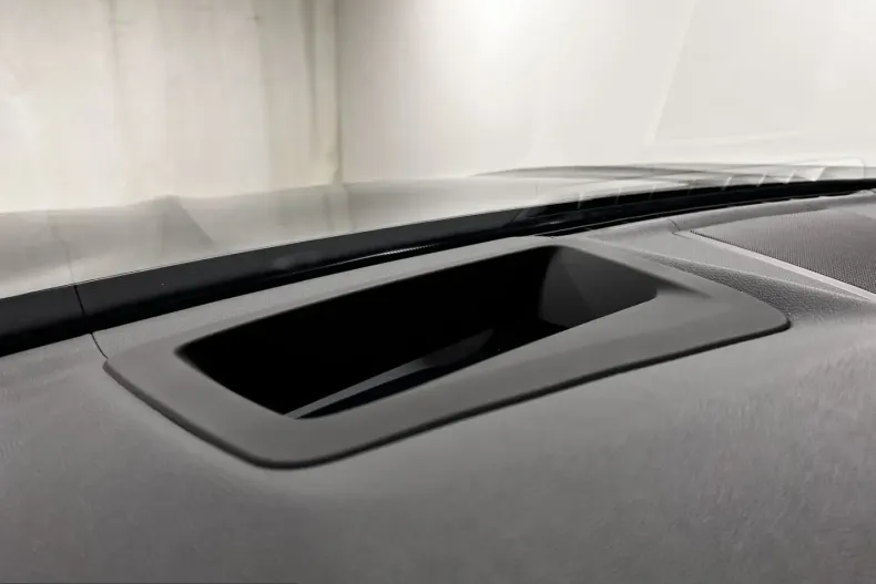 BMW X4 (Seria X) din 2025 cu 14.405 km - oferta BMW229884 - foto 34