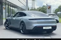 Porsche Taycan din 2023 cu 30.700 km - oferta POR229885 - foto 3