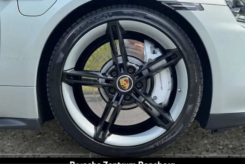 Porsche Taycan din 2023 cu 30.700 km - oferta POR229885 - foto 15