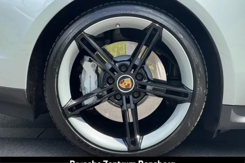 Porsche Taycan din 2023 cu 30.700 km - oferta POR229885 - foto 16