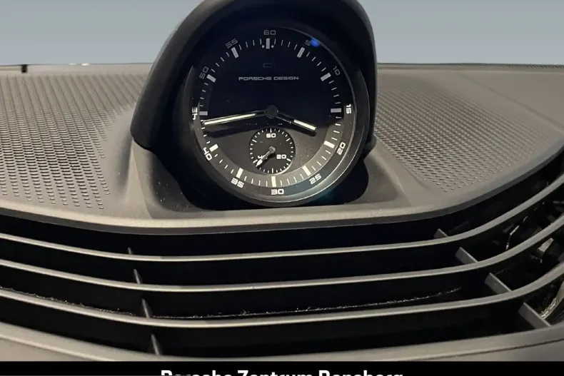 Porsche Taycan din 2025 cu 26.900 km - oferta POR229886 - foto 19