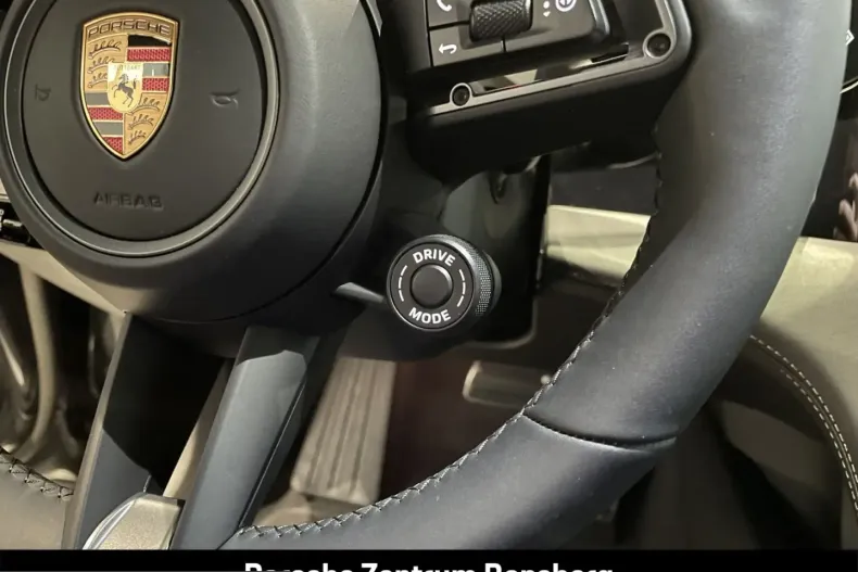 Porsche Taycan din 2025 cu 26.900 km - oferta POR229886 - foto 26