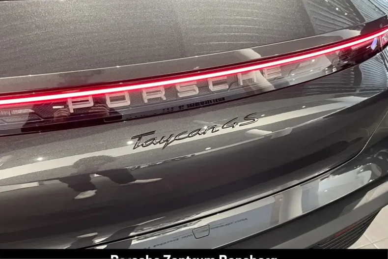Porsche Taycan din 2025 cu 26.900 km - oferta POR229886 - foto 31