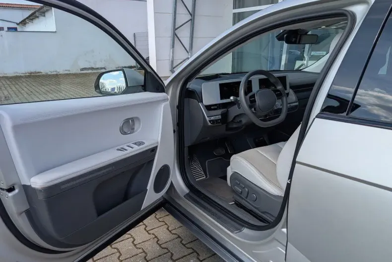 Hyundai IONIQ 5 din 2022 cu 50.000 km - oferta HYU229891 - foto 8