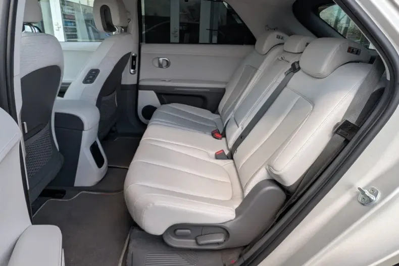 Hyundai IONIQ 5 din 2022 cu 50.000 km - oferta HYU229891 - foto 19