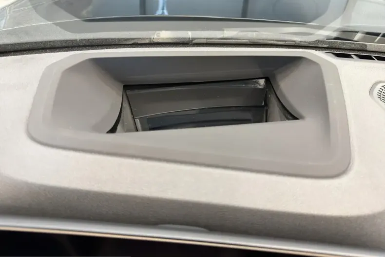 BMW 420d (Seria 4) din 2025 cu 24.800 km - oferta BMW229896 - foto 13
