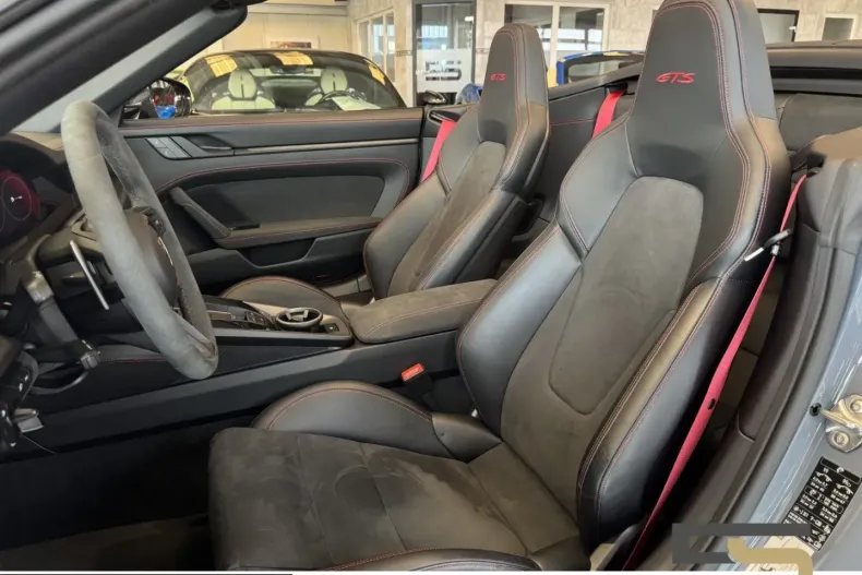 Porsche 992 din 2024 cu 34.416 km - oferta POR229899 - foto 13