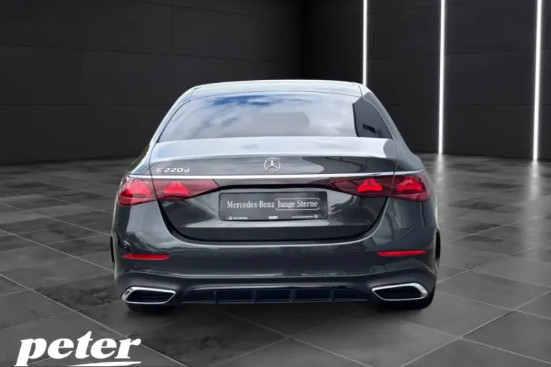Mercedes-Benz E 220 (Clasa E) din 2025 cu 26.656 km - oferta MER229908 - foto 4