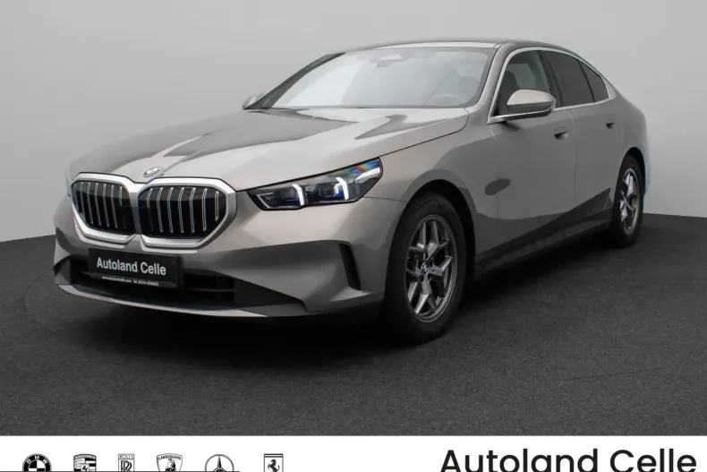 BMW 520 (Seria 5) din 2024 cu 28.813 km - oferta BMW229909 - foto 1