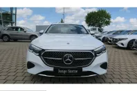 Mercedes-Benz E 220 (Clasa E) din 2025 cu 3.580 km - oferta MER229916 - foto 2