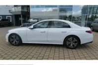 Mercedes-Benz E 220 (Clasa E) din 2025 cu 3.580 km - oferta MER229916 - foto 3
