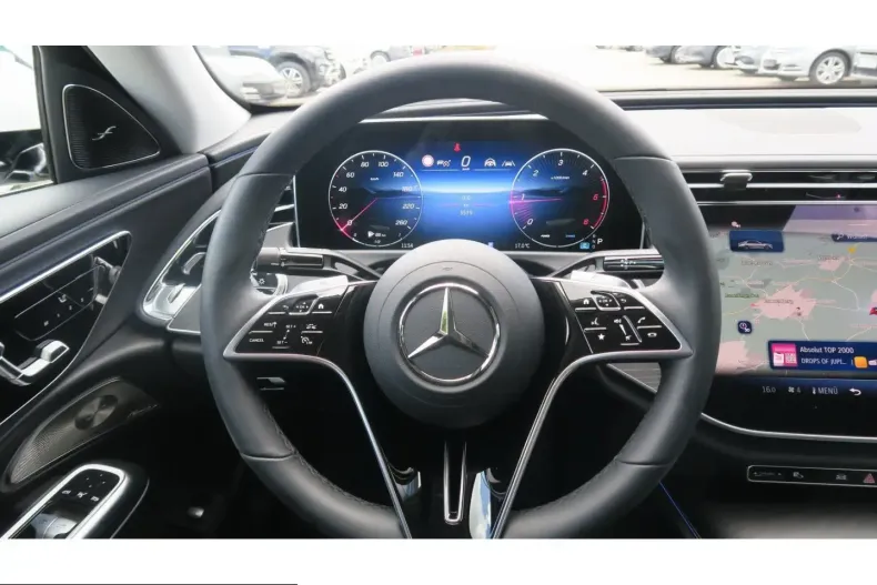 Mercedes-Benz E 220 (Clasa E) din 2025 cu 3.580 km - oferta MER229916 - foto 12