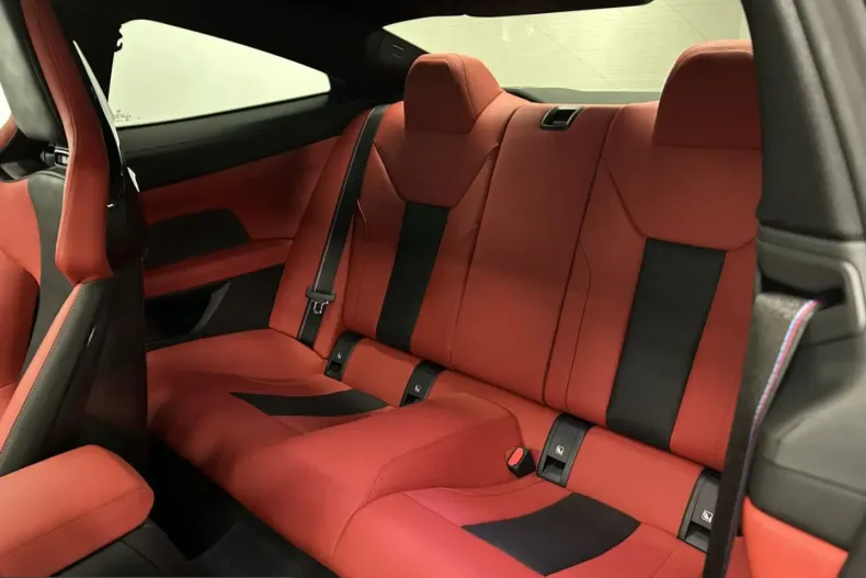 BMW M4 (Seria 4) din 2024 cu 11.283 km - oferta BMW229917 - foto 17