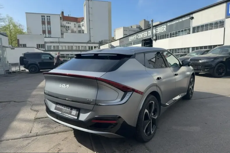Kia EV6 din 2025 cu 9.619 km - oferta KIA229922 - foto 4