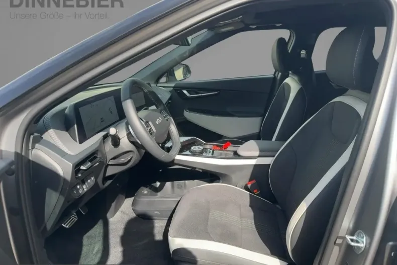 Kia EV6 din 2025 cu 9.619 km - oferta KIA229922 - foto 8