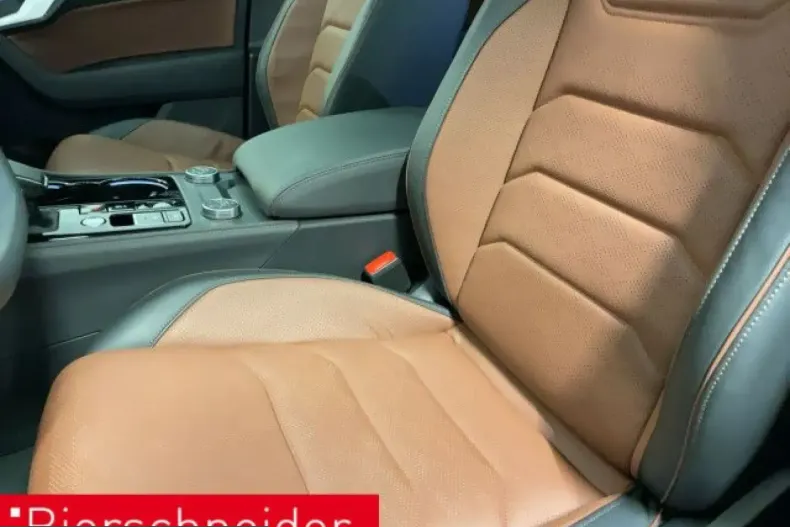 Volkswagen Touareg din 2025 cu 16.884 km - oferta VOL229925 - foto 9