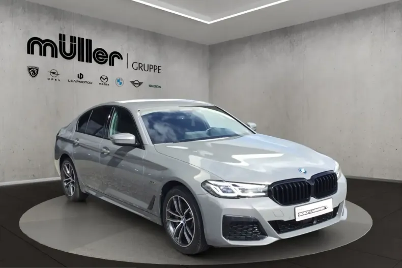 BMW 530 (Seria 5) din 2022 cu 51.233 km - oferta BMW229926 - foto 1
