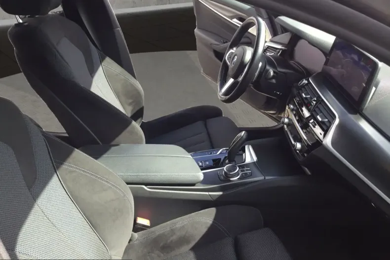 BMW 530 (Seria 5) din 2022 cu 51.233 km - oferta BMW229926 - foto 9