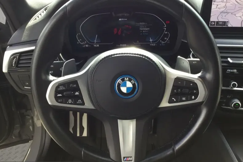 BMW 530 (Seria 5) din 2022 cu 51.233 km - oferta BMW229926 - foto 11