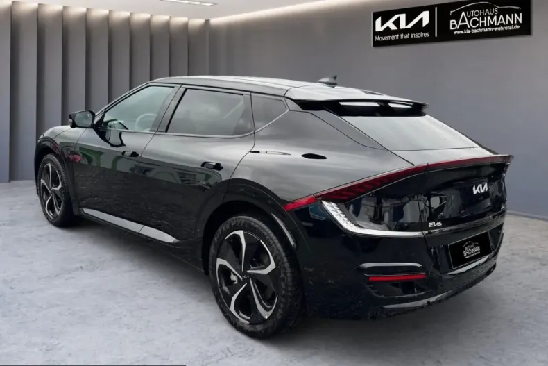 Kia EV6 din 2023 cu 12.640 km - oferta KIA229930 - foto 5