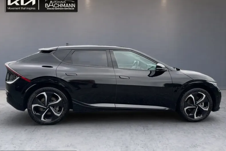 Kia EV6 din 2023 cu 12.640 km - oferta KIA229930 - foto 10