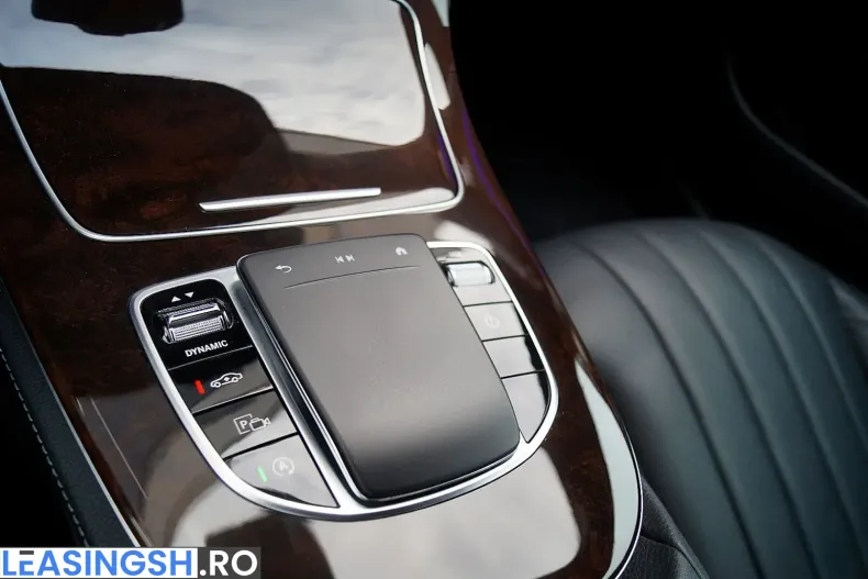 Mercedes-Benz E 450 (Clasa E) din 2022 cu 59.000 km - oferta MER229931 - foto 23