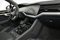 Volkswagen Touareg din 2024 cu 57.700 km - oferta VOL229934 - foto 10
